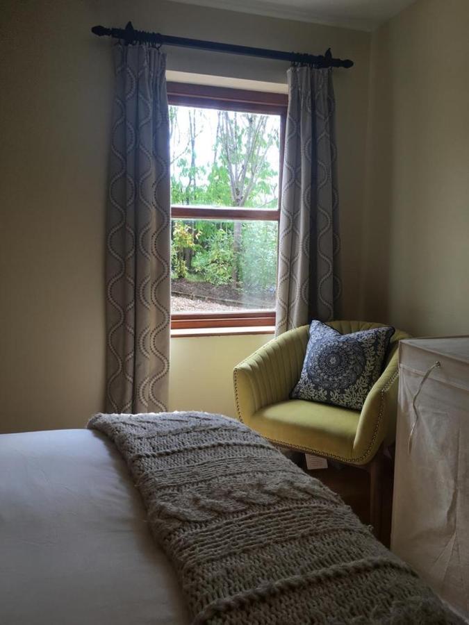 5, Knocktarna Manor Apartment โคลเรน ภายนอก รูปภาพ