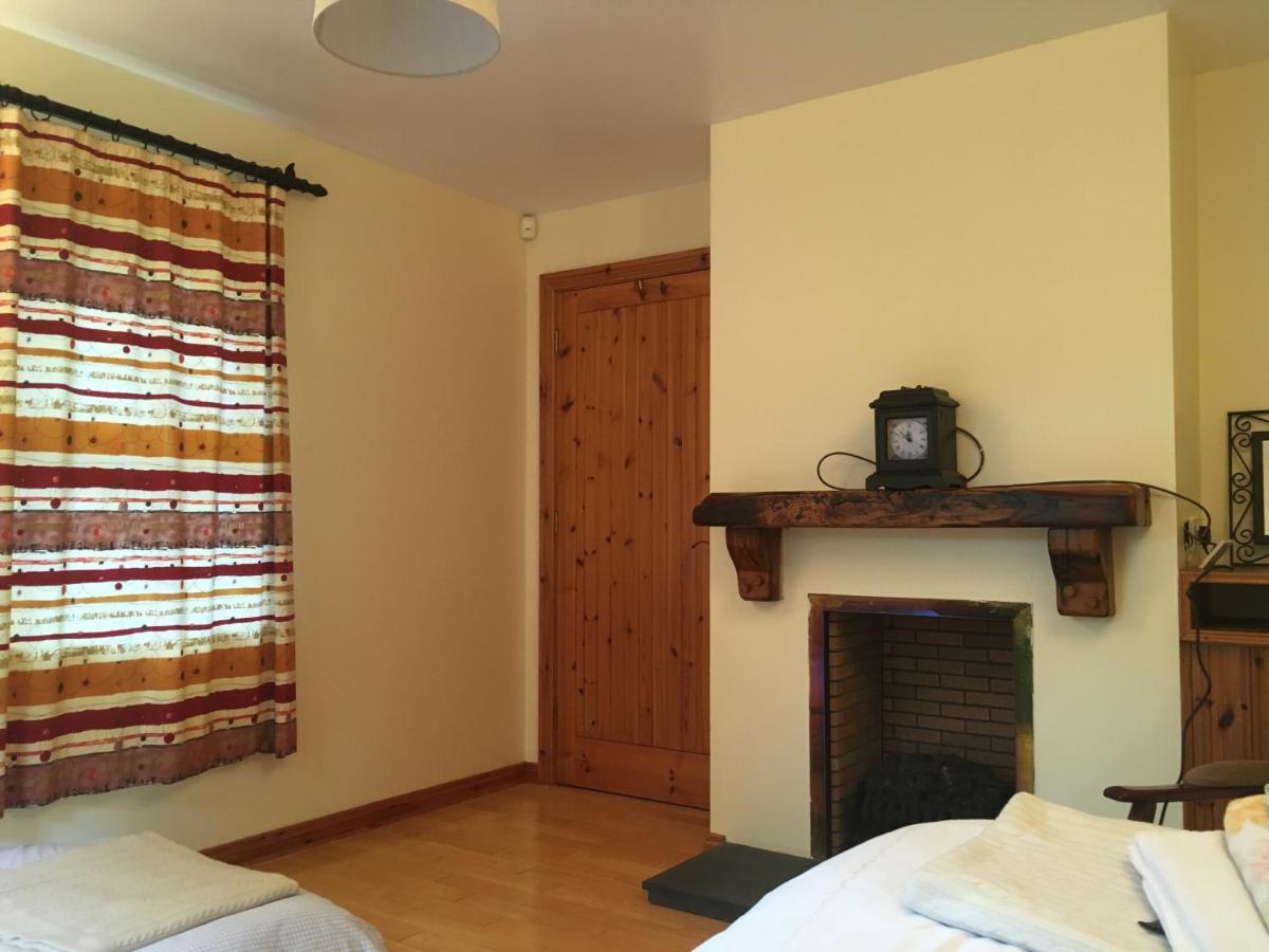 5, Knocktarna Manor Apartment โคลเรน ภายนอก รูปภาพ