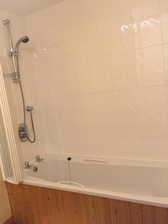 5, Knocktarna Manor Apartment โคลเรน ภายนอก รูปภาพ